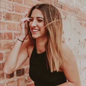 Meet your Posher, Kenzie